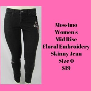 Floral Embroidered Skinny Jeans Frayed Hem